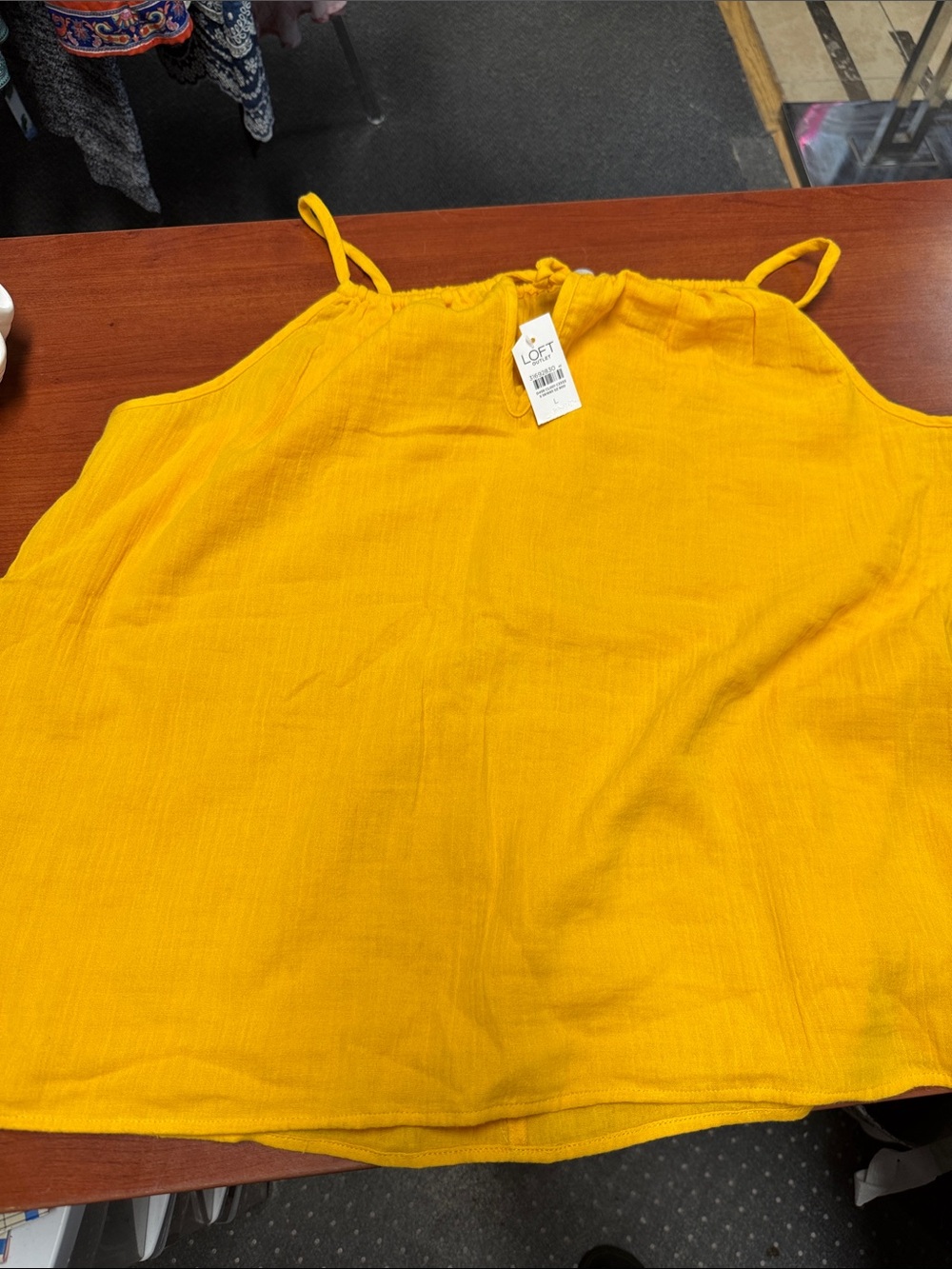 Loft outlet tank L // 091801
